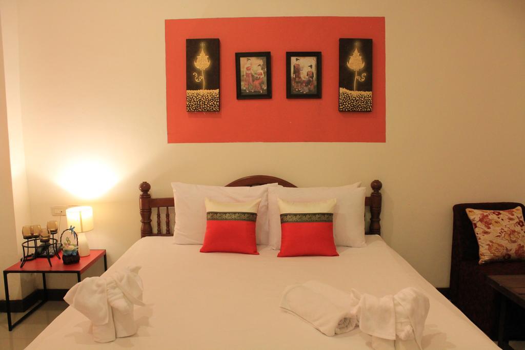 Mook Anda Hotel Пхукет Екстер'єр фото