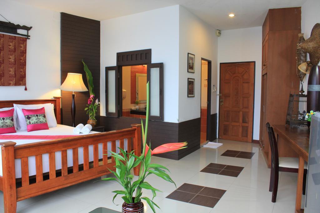 Mook Anda Hotel Пхукет Екстер'єр фото