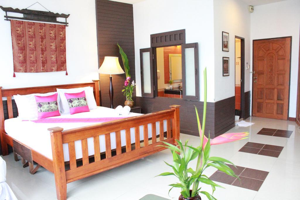 Mook Anda Hotel Пхукет Екстер'єр фото