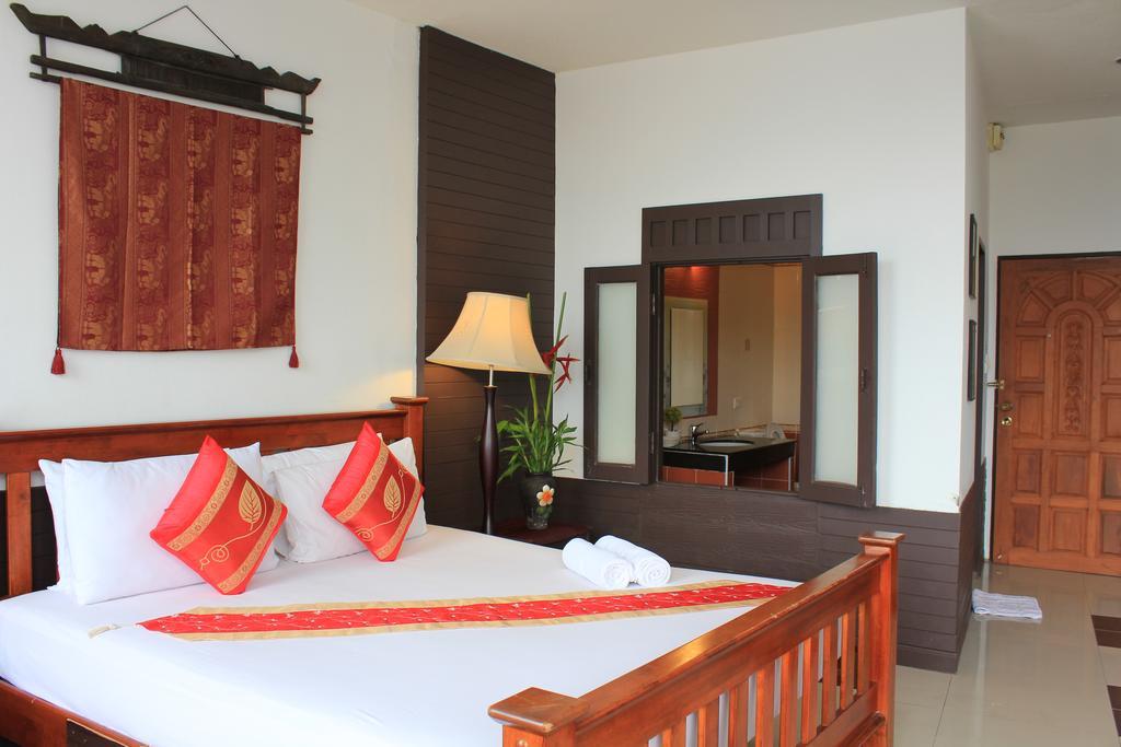 Mook Anda Hotel Пхукет Екстер'єр фото